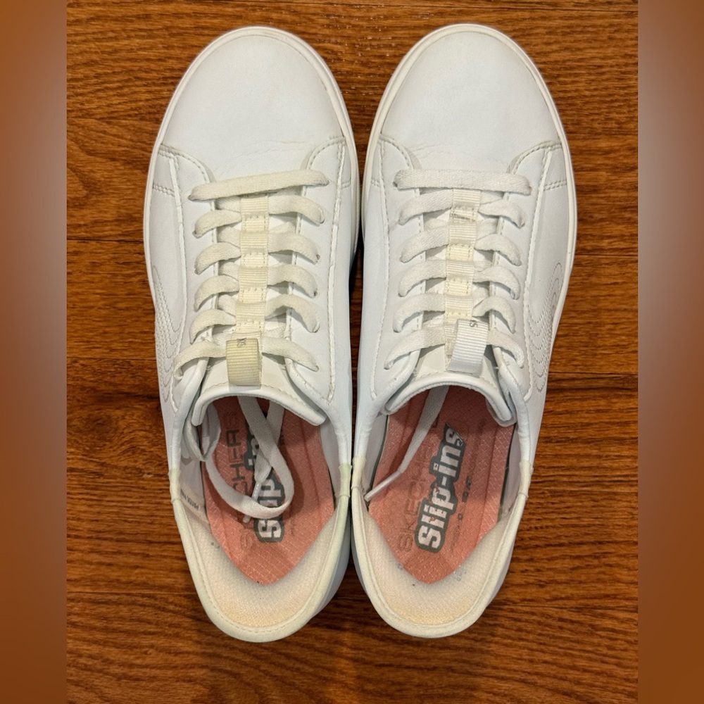 EUC Skechers Women's Eden LX Slip-ins - Picture 2 of 11